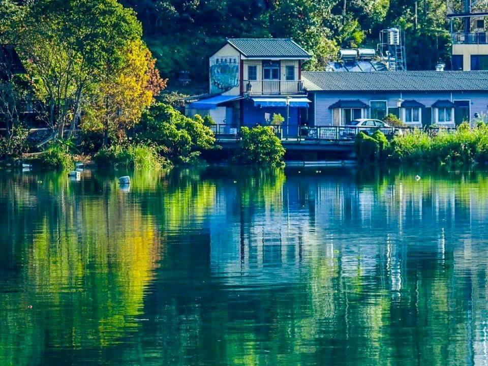 Sun Moon Lake Friday Inn Guest House Yuchi Exterior foto